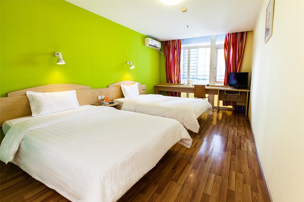 7Days Inn Premium Guangzhou Tianhe West Tiyu Road Subway Station 部屋 写真