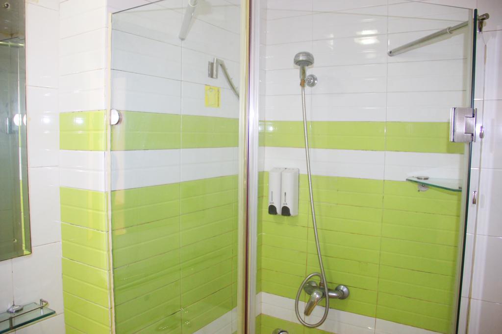 7Days Inn Premium Guangzhou Tianhe West Tiyu Road Subway Station エクステリア 写真