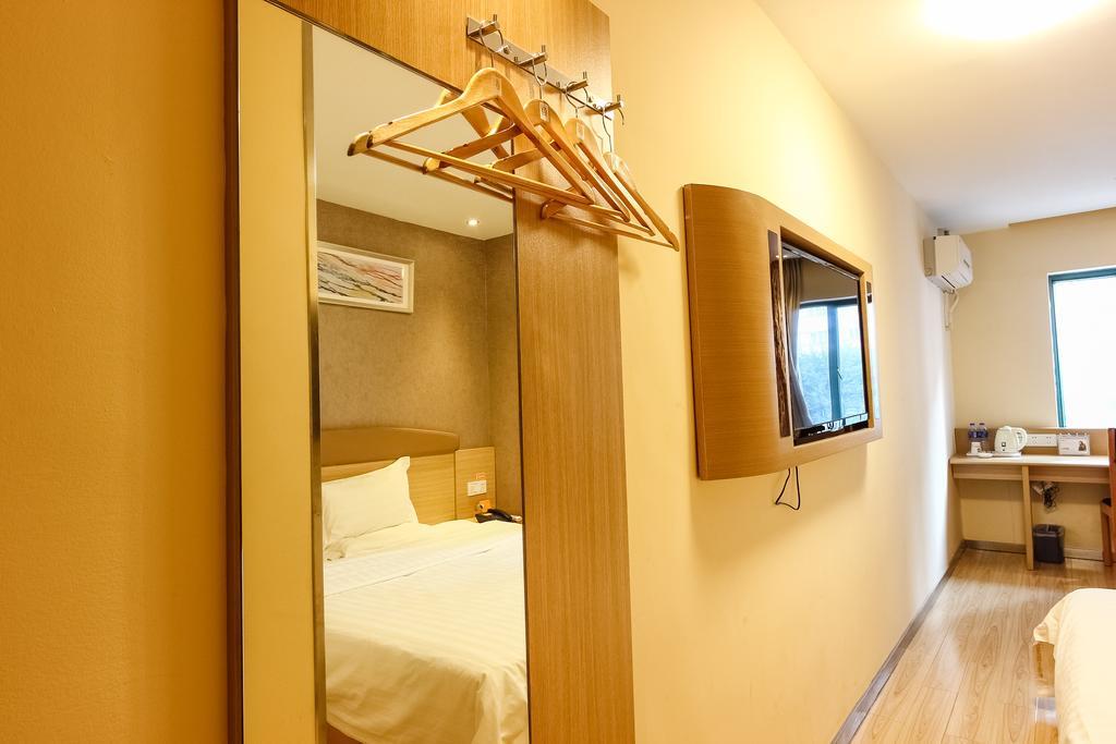 7Days Inn Premium Guangzhou Tianhe West Tiyu Road Subway Station エクステリア 写真